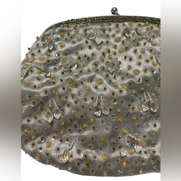Vintage silver beaded evening purse - Picture 2 of 5